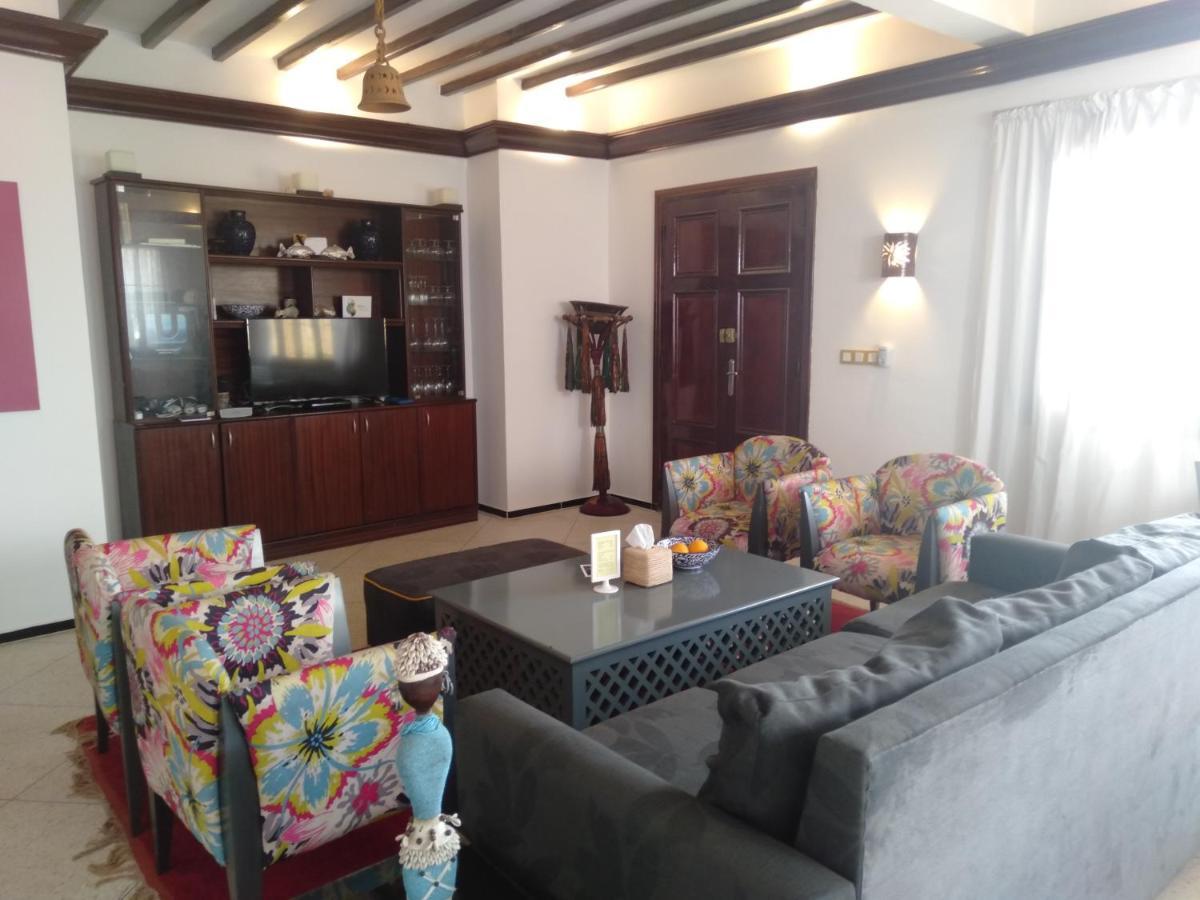 La Maison Jaune Dakhla Maison D'Hotes エクステリア 写真